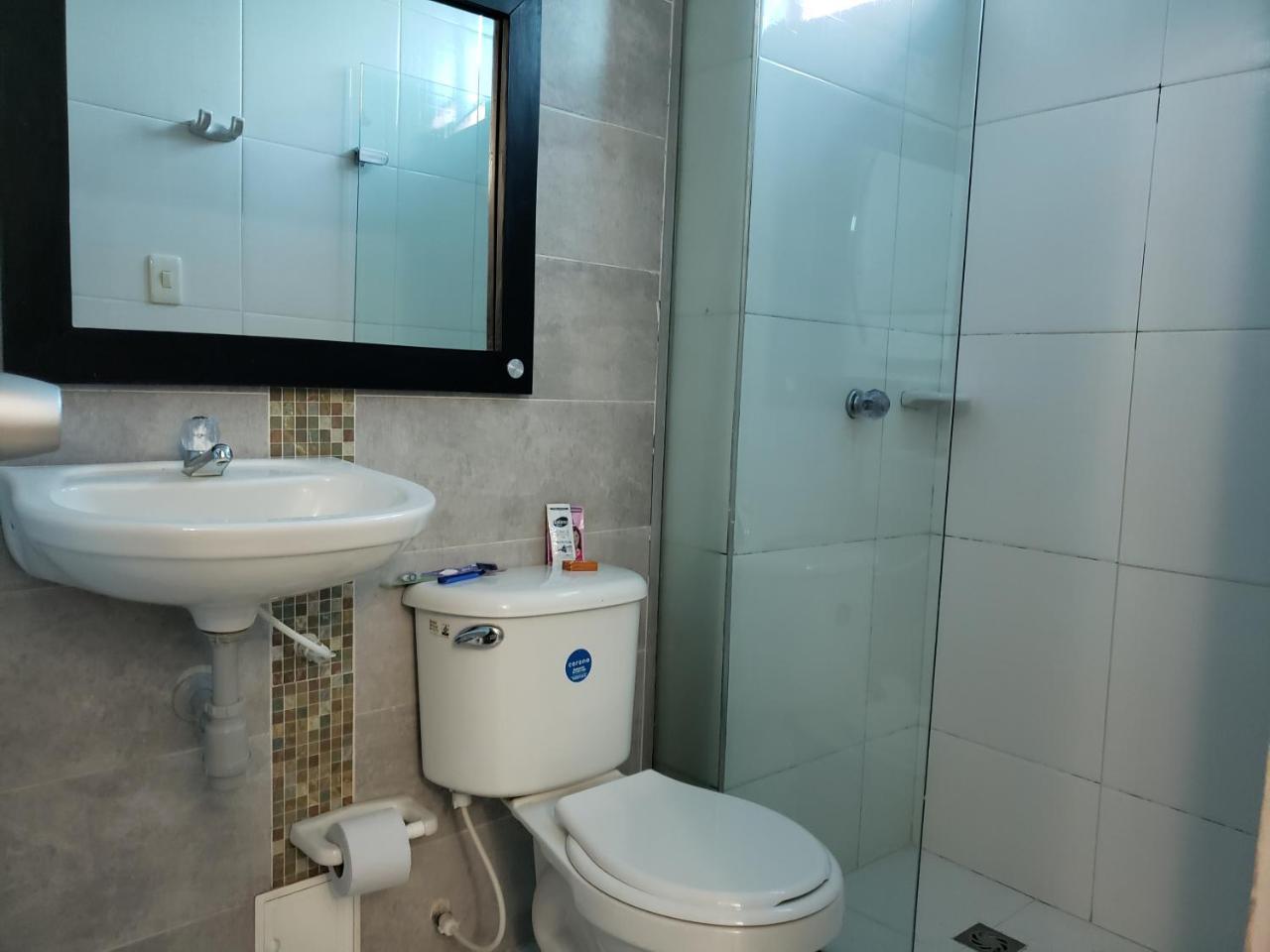 Hotel Radoa El Banco  Exteriör bild
